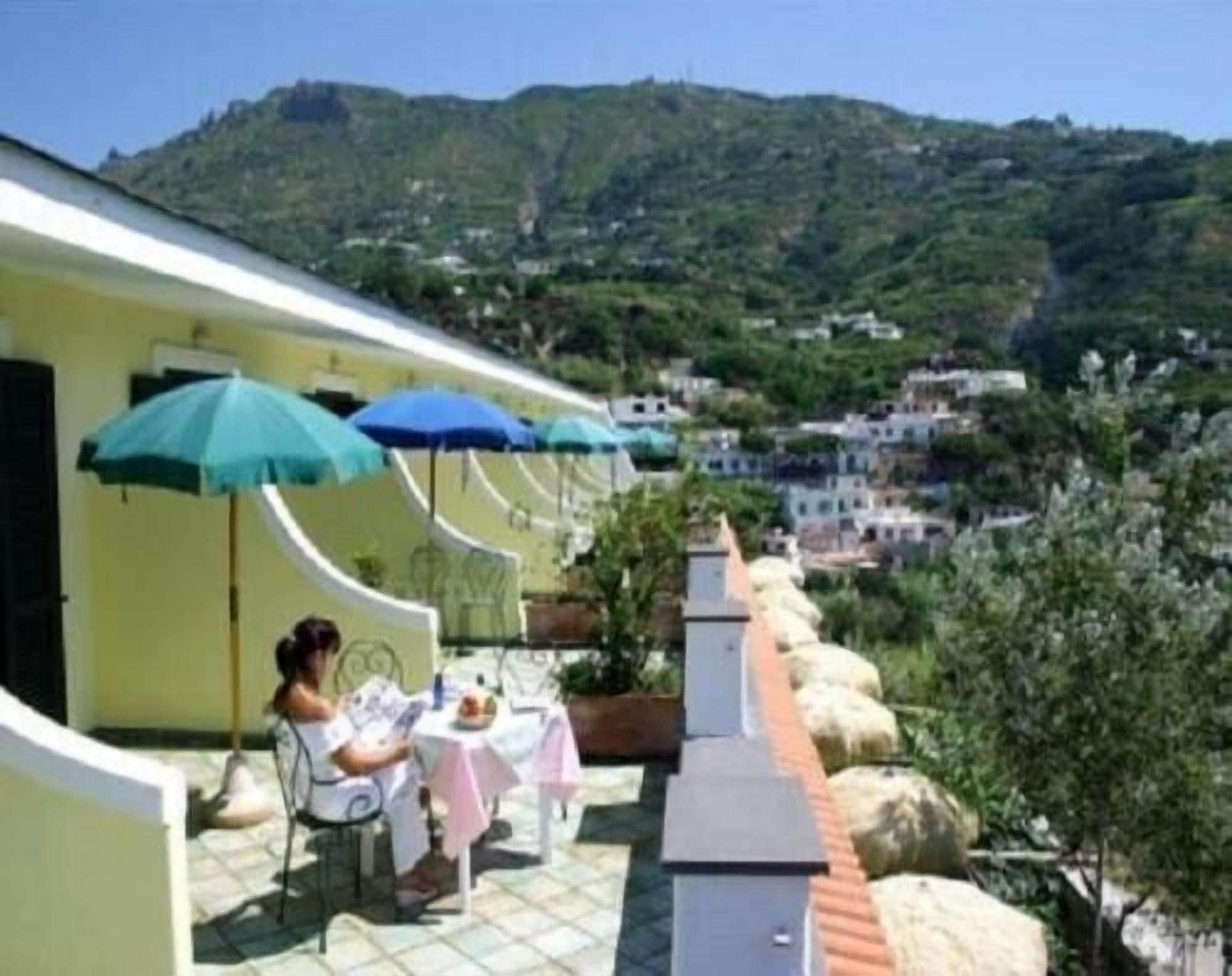丽城酒店 Forio di Ischia 外观 照片